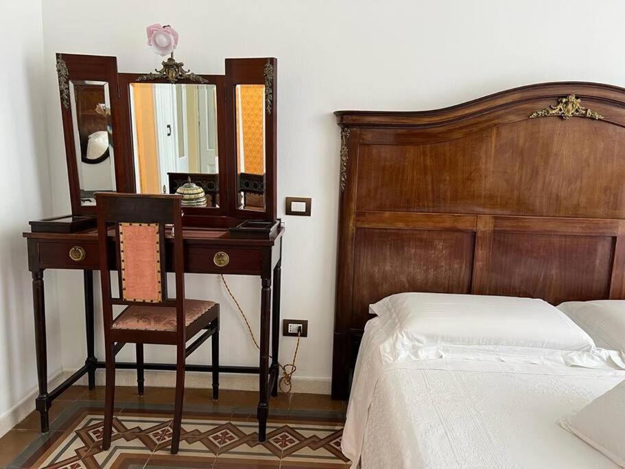 Lux Domus Apartment Bari Bagian luar foto